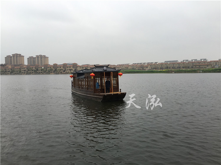 觀光小畫舫船004