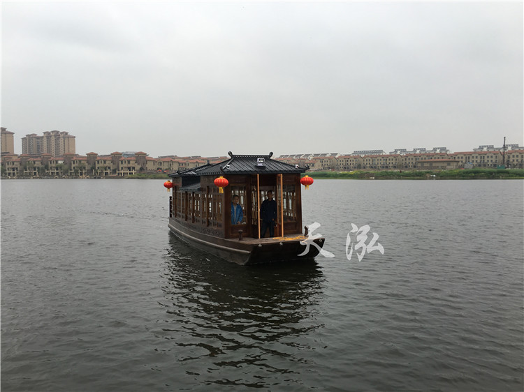 觀光小畫舫船004